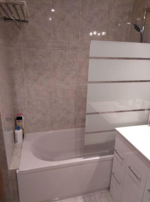 Precioso apartamento de lujo Torredembarra Exterior foto